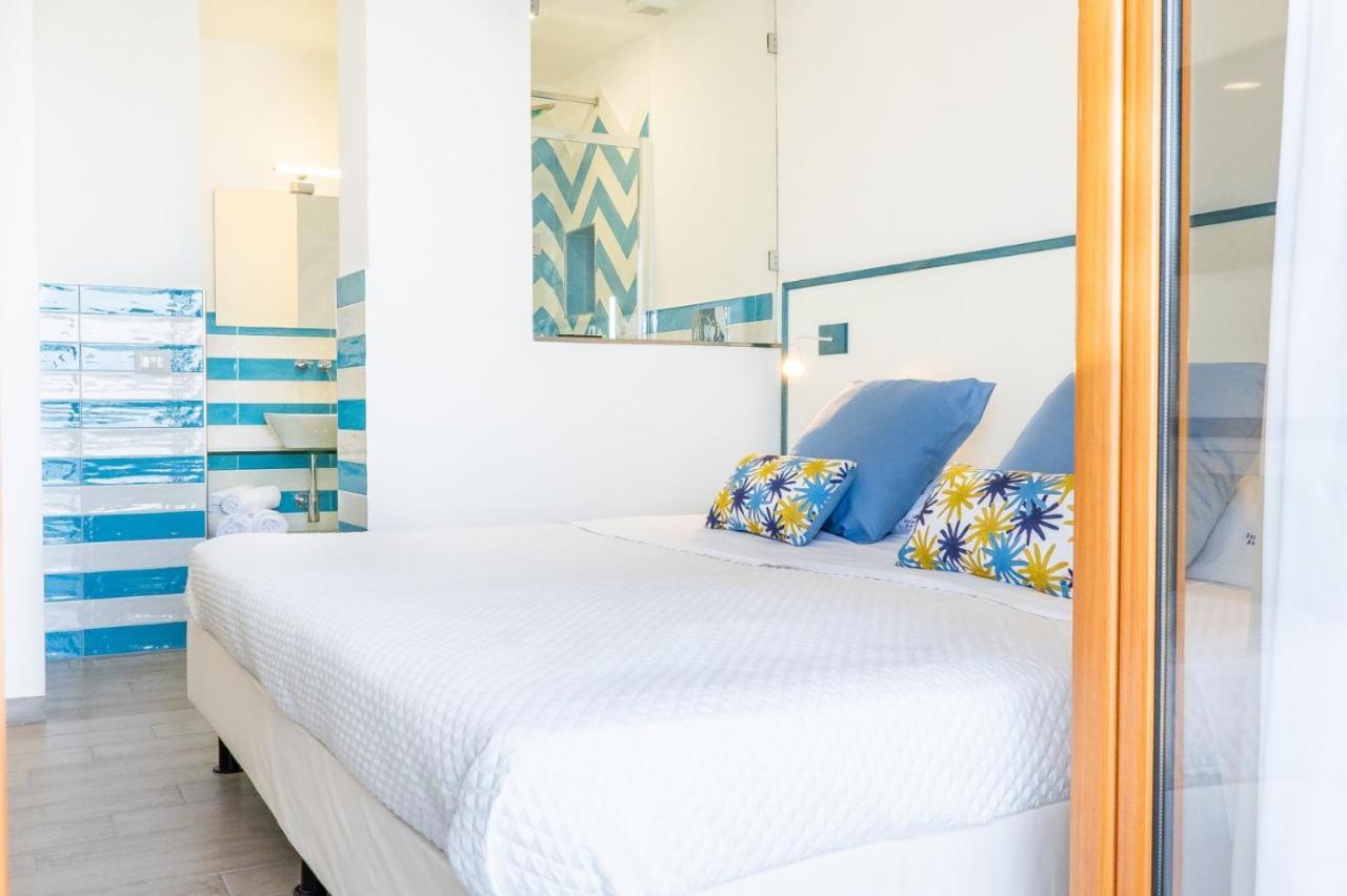 Sapphire Rooms Massa Lubrense Exterior photo